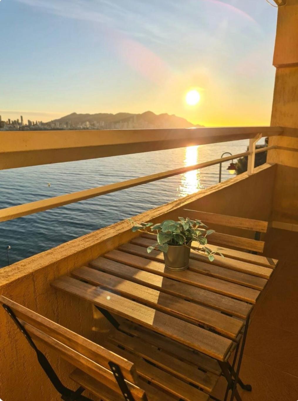 Bonito Triplex Con Increibles Vistas Villa Бенидорм Екстериор снимка